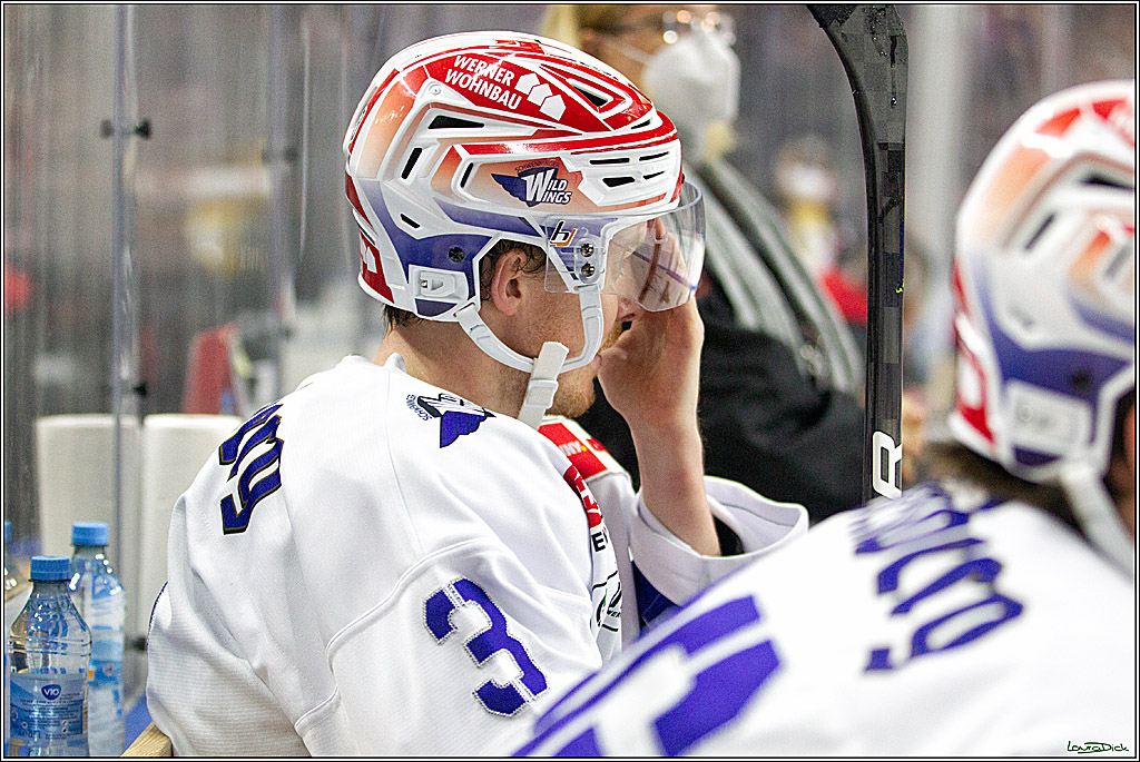 PENNY DEL;  Koelner Haie - Schwenninger Wild Wings; Koeln, 08.10.2021